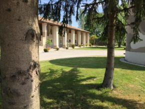 Отель B&B Cascina Sagrestia  Asola